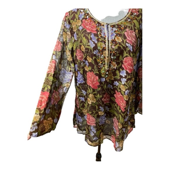 New York City Design Co
100% Silk Floral Button Up
Tunic Top Women size 1X - Picture 6 of 9
